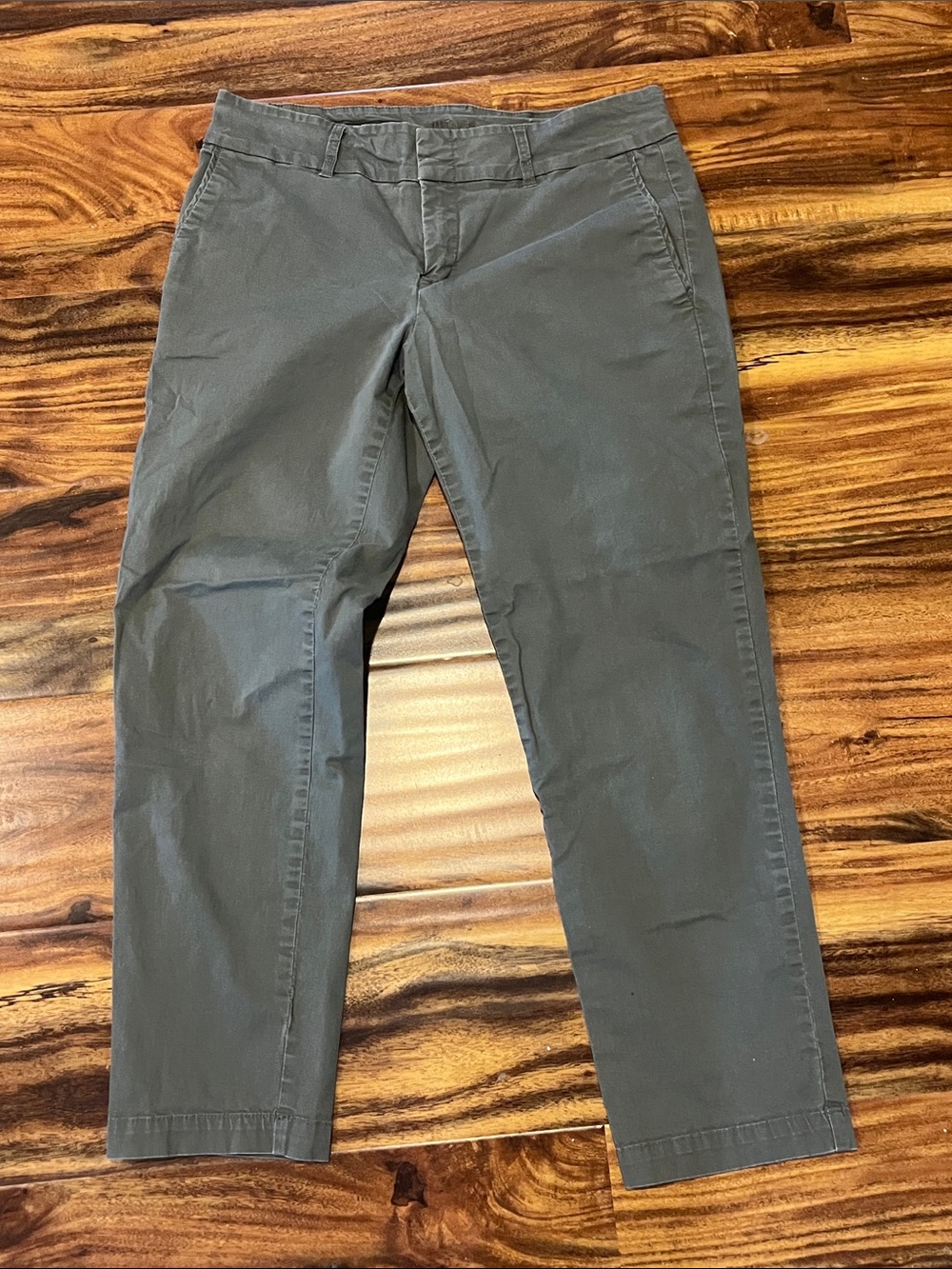 Kut from the Kloth Olive Cropped Ankle Pants